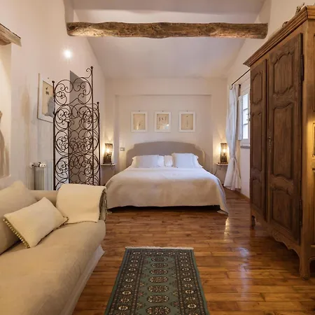 Poggio Ai Santi Alloggio per agriturismo San Vincenzo