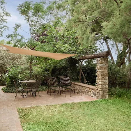 Alloggio per agriturismo Poggio Ai Santi *