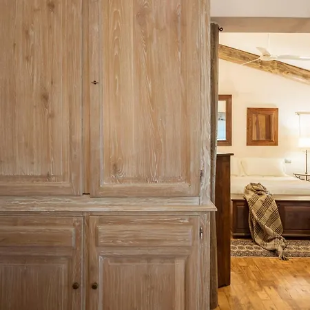 Poggio Ai Santi Alloggio per agriturismo San Vincenzo