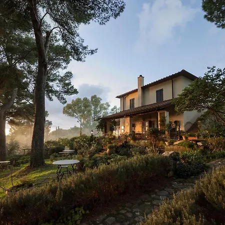 Alloggio per agriturismo Poggio Ai Santi *
