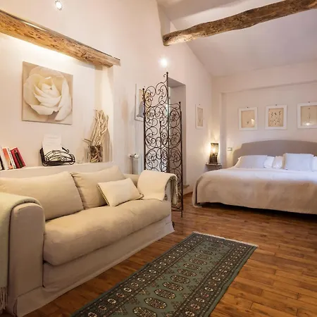 Boutique Poggio Ai Santi - Adults Only ファームステイ