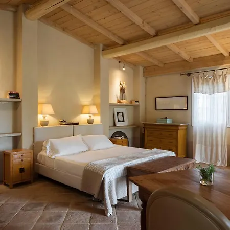 Фермерский дом Boutique Poggio Ai Santi - Adults Only